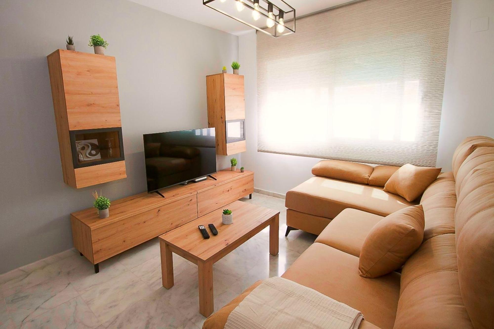 Ave Huelin 3Rooms Alojamiento Con Parking Y Ac Malaga Zewnętrze zdjęcie